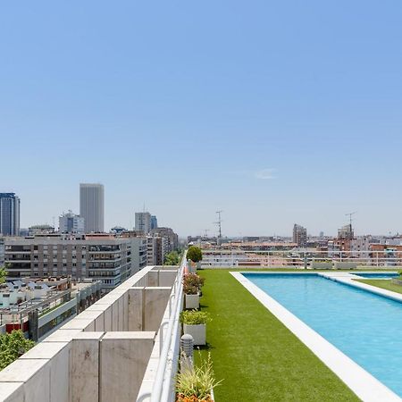 Апартаменты Charming Eurobuilding Skyline Мадрид Экстерьер фото
